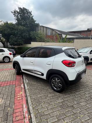 RENAULT KWID 1.0 12V SCE FLEX INTENSE MANUAL RENAULT KWID 1.0 12V SCE FLEX INTENSE MANUAL
